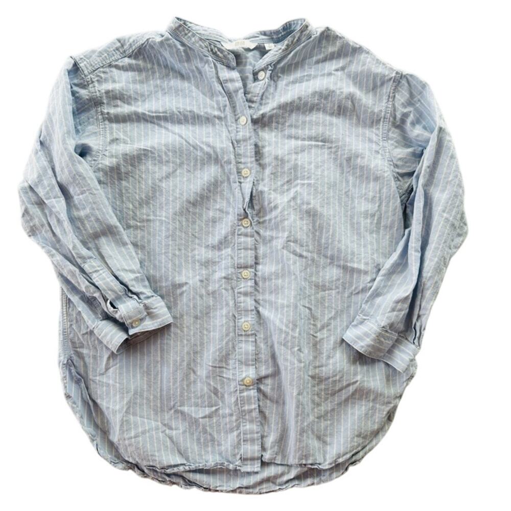 Uniqlo Ladies Chambray Blue Blouse Size Small Boho Cottage Boyfriend Casual